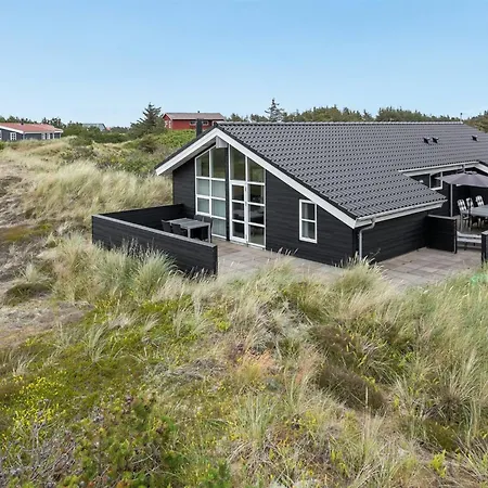 Mavis - 800m From The Sea By Interhome *